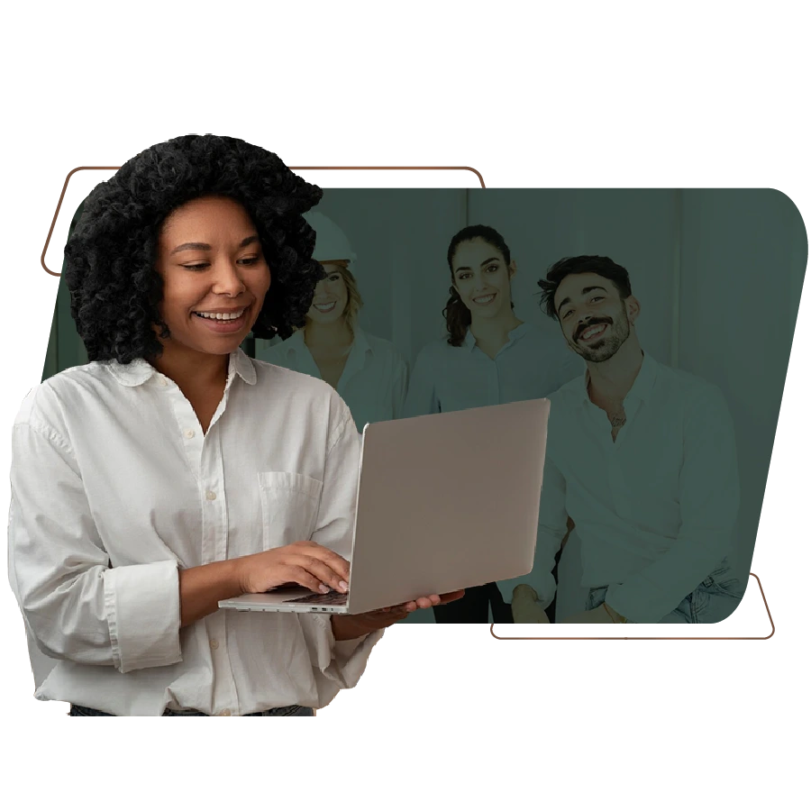 Mujer afro americana trabajando